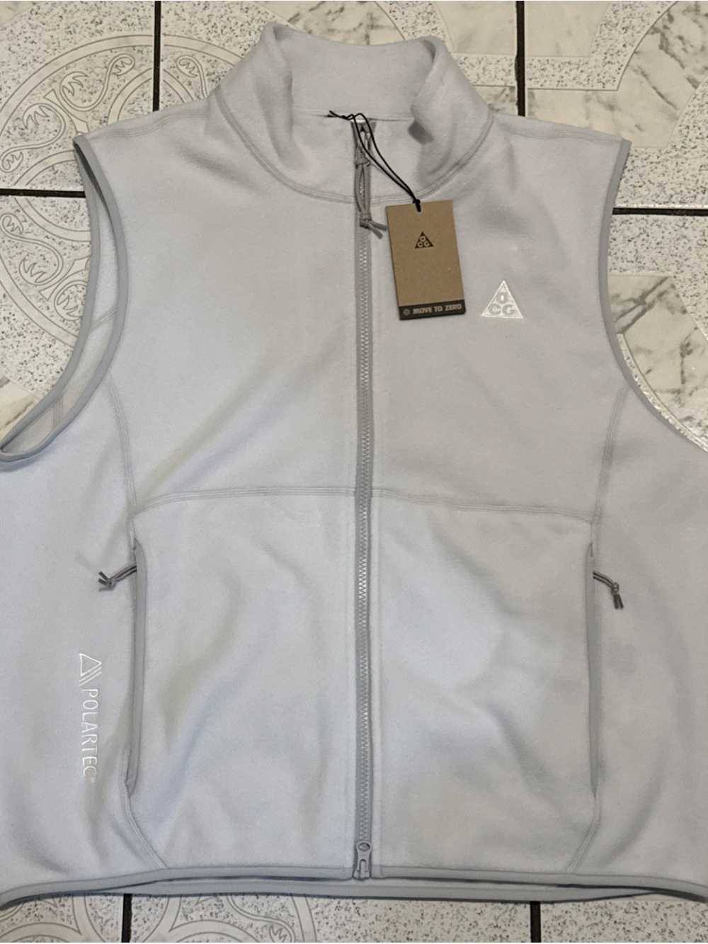 New Nike ACG Wolf Tree Full-Zip Fleece Vest Grey Men’s Size Medium IF0975-025